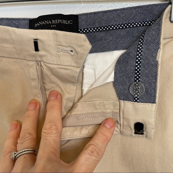 Banana Republic Factory Khaki Walking Shorts Sz 2 - Picture 4 of 11